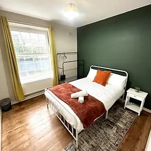 Apartment Quirky 3 Bedroom Flat In Shoreditch, London