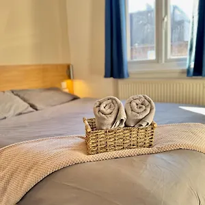 Apartment 45a, London